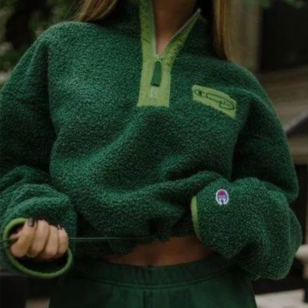 CHAMPION x URBAN OUTFITTERS Cropped Sherpa Sweatshirt Pullover Green {C37}